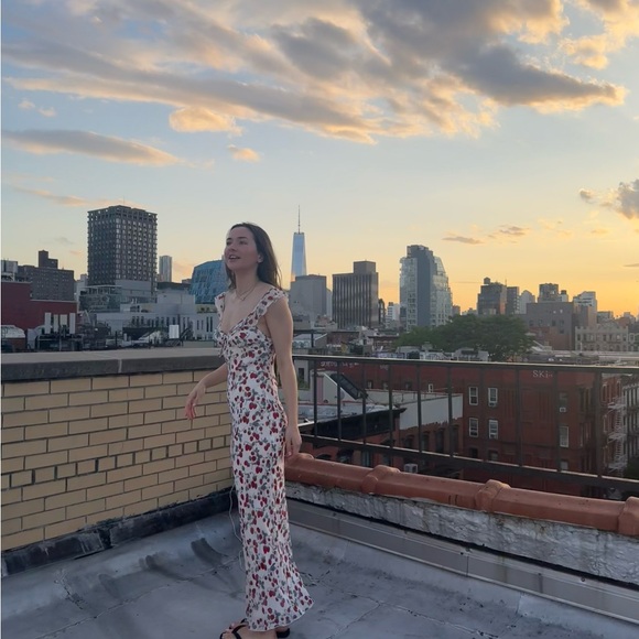 Realisation Par Heidi dress in Fraise White and Red Floral Maxi Dress - Picture 5 of 5